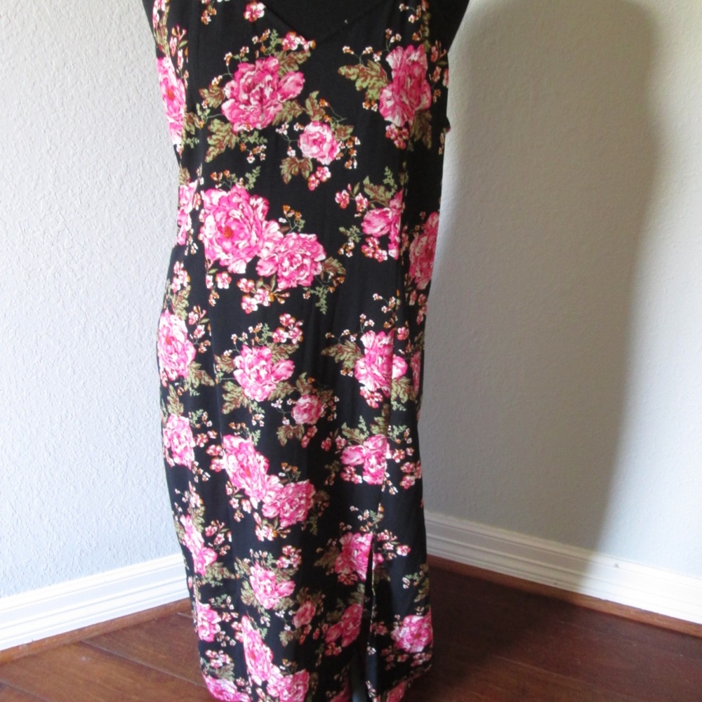 BP Floral midi dress - Size Lg